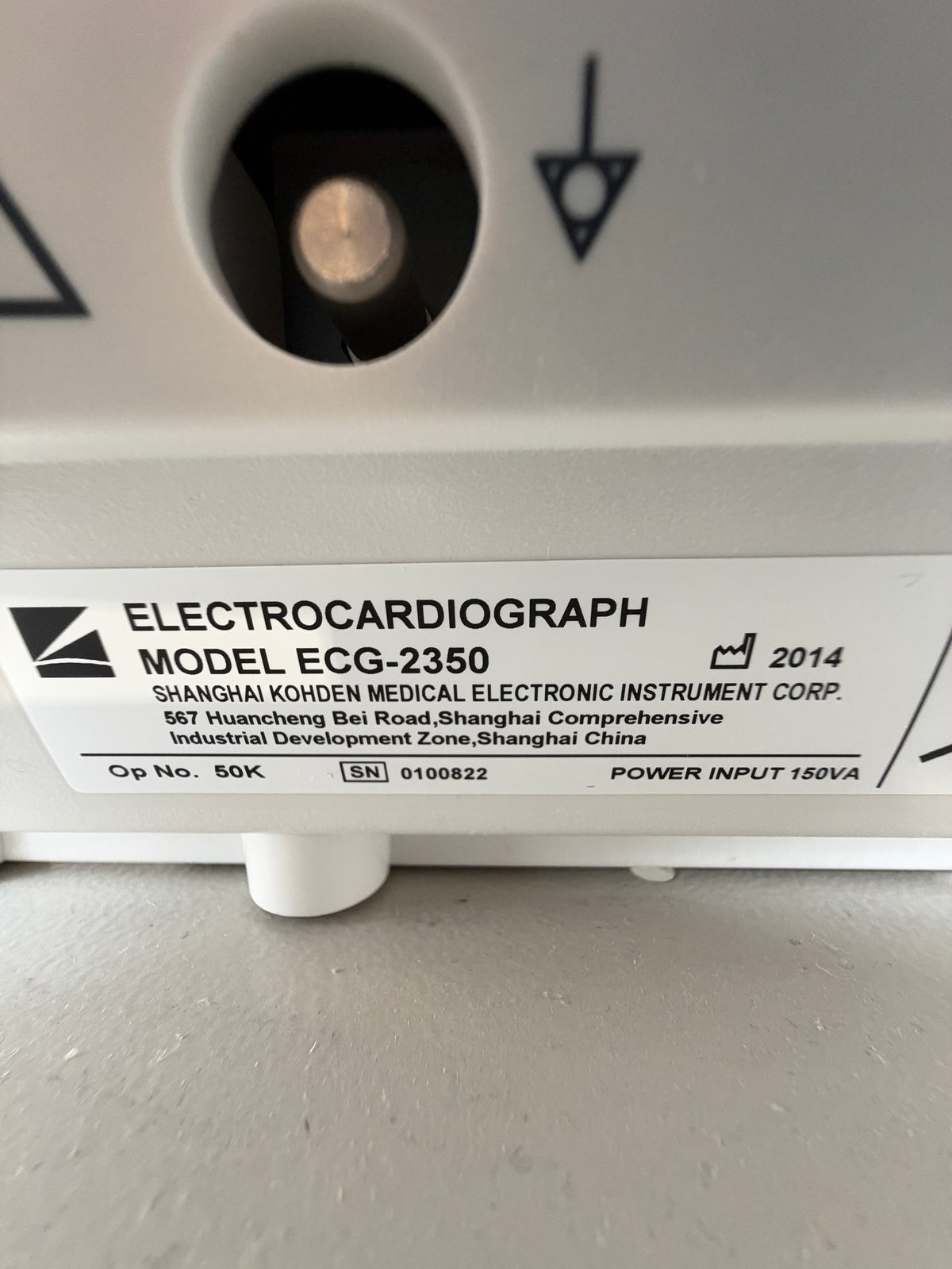 Nihon Khoden ECG-2350 EKG Schreiber & Strässle DT100 Sauganlage