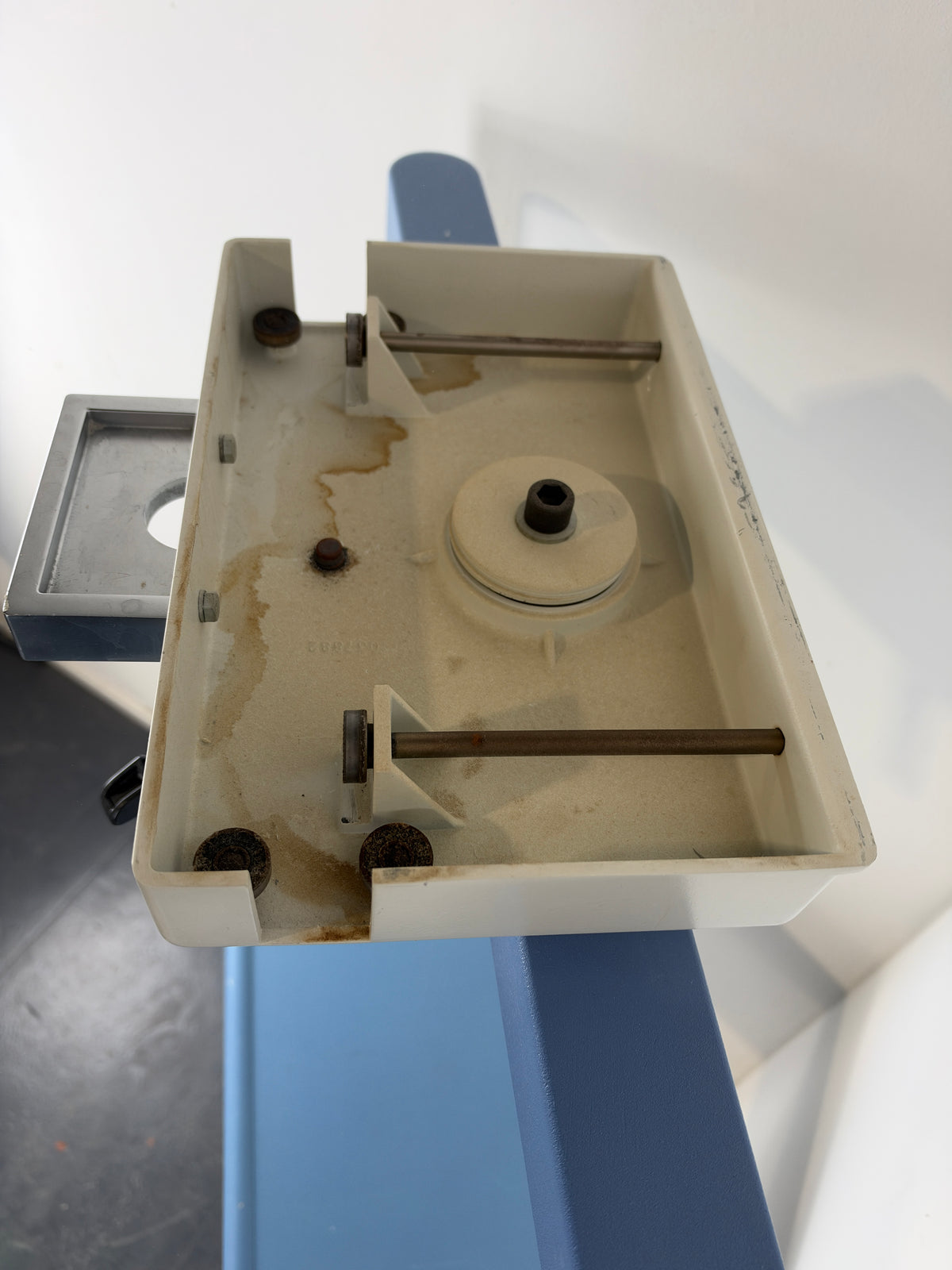 Dräger ICU-Intensivregal zur Deckenbefestigung
