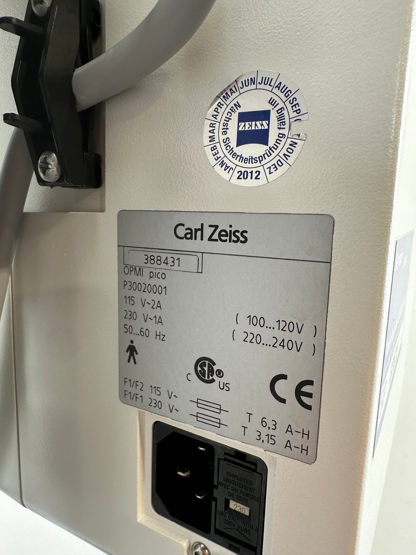 Zeiss OPMI Pico surgical microscope