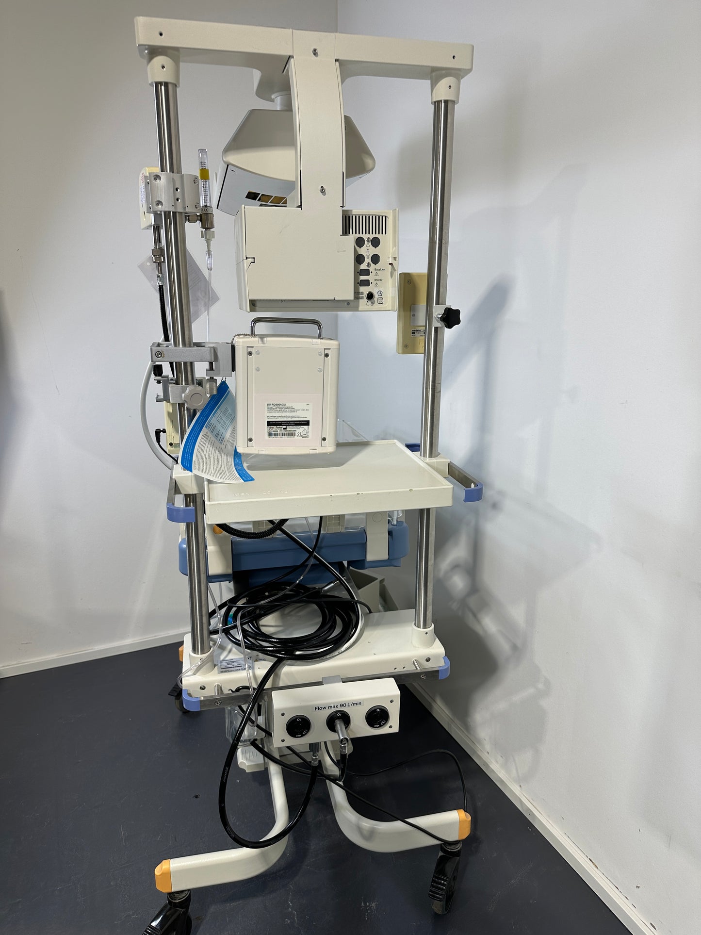 Dräger Babytherm 8004 Reantimationseinheit