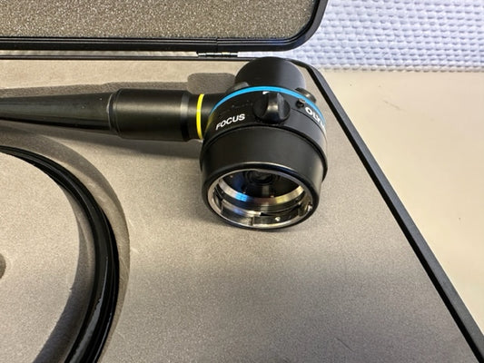 Olympus OVC-100 Adapter Faser auf Videogeräte, Kabel geknickt