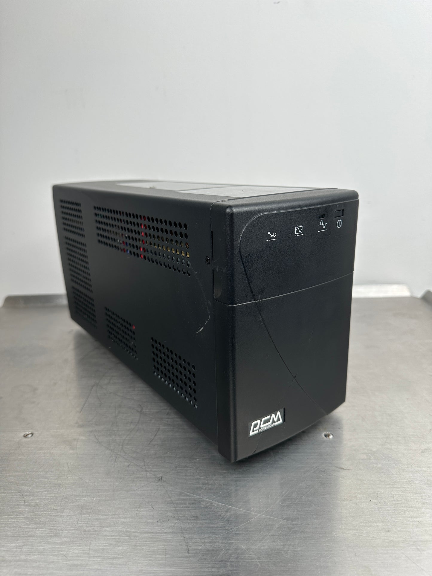 Powercom BNT-1500AP USV (Unterbrechungsfreie Stromversorgung)