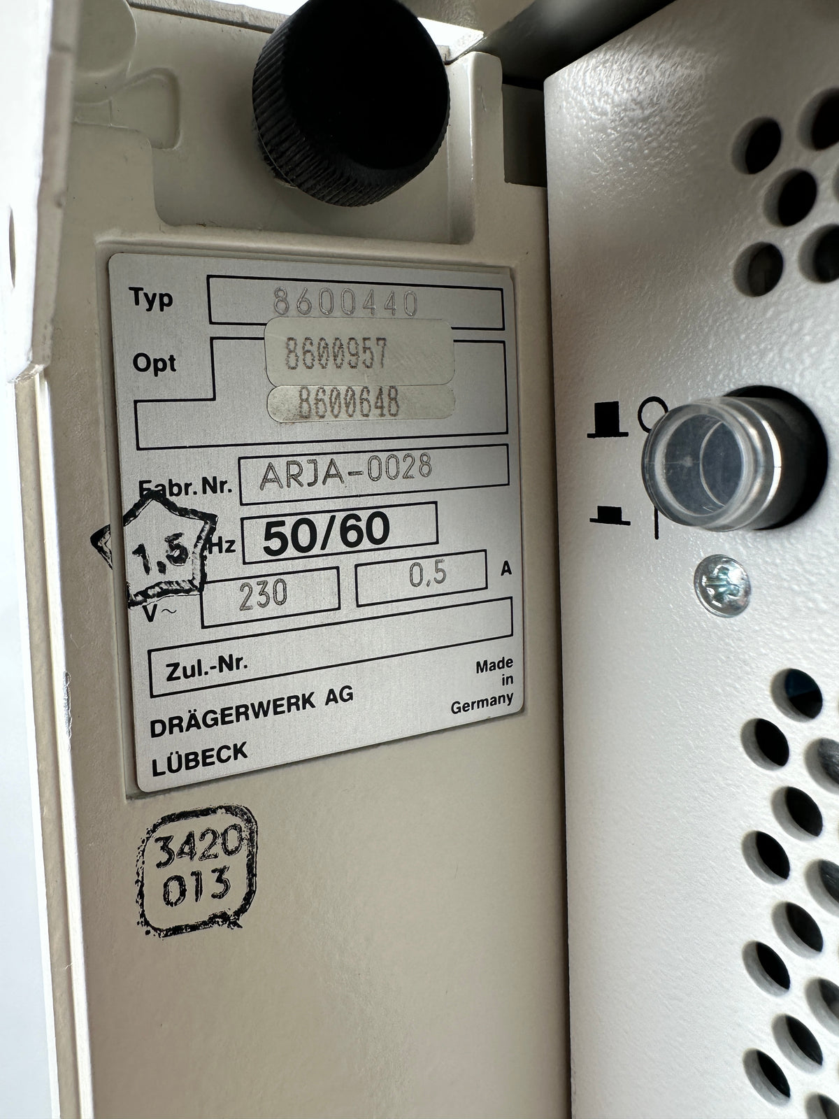 Dräger Sulla 909V Blue Anesthesia Ventilator & PM8050 Ventilog 2