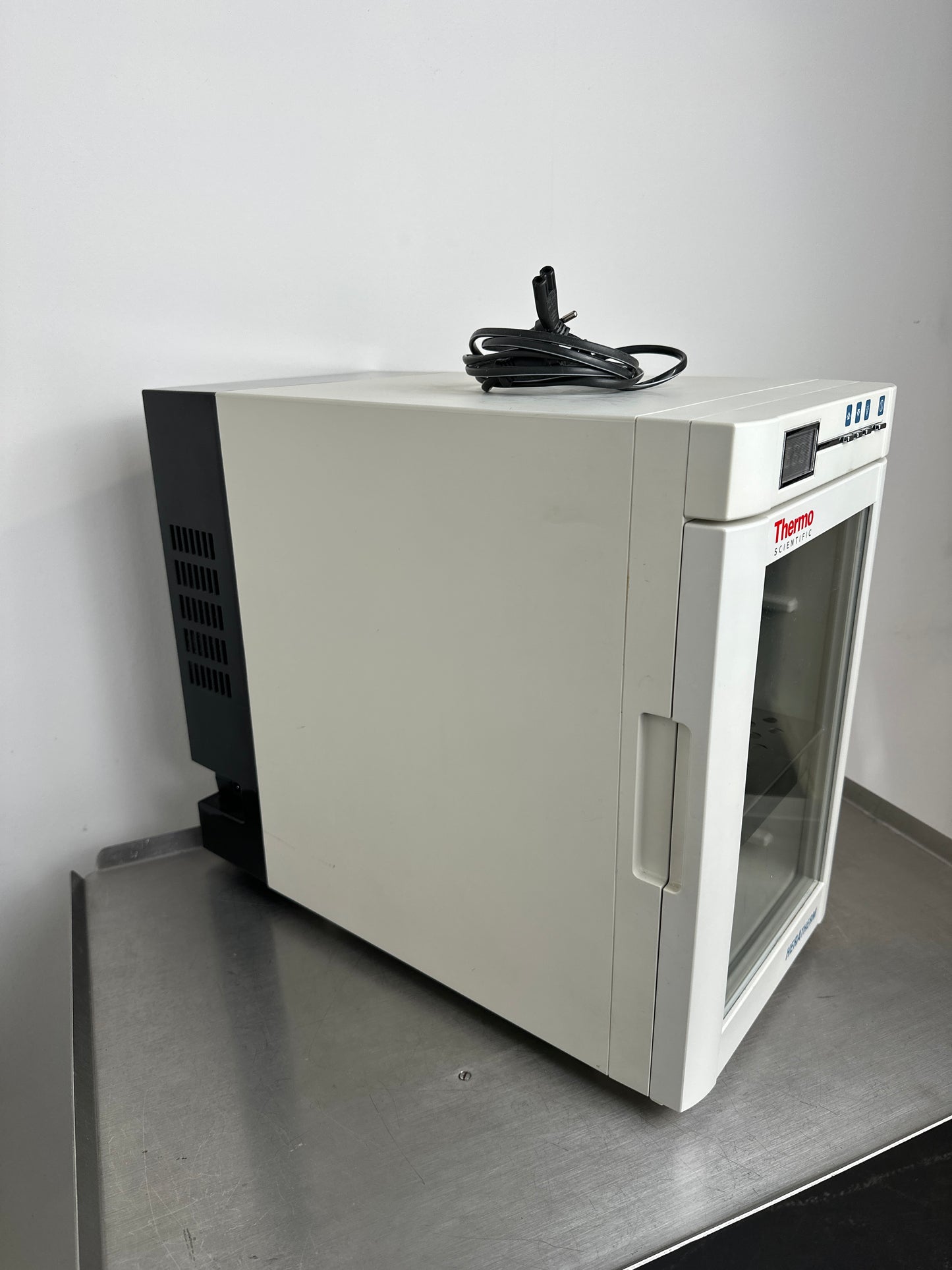 Thermo Scientific Brutschrank HeraTherm IMC18 2017