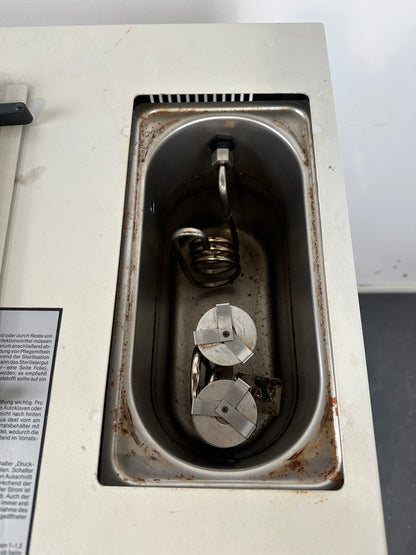 Melag Autoclave 17 Chamber Volume: 11.01dm3 / 11L