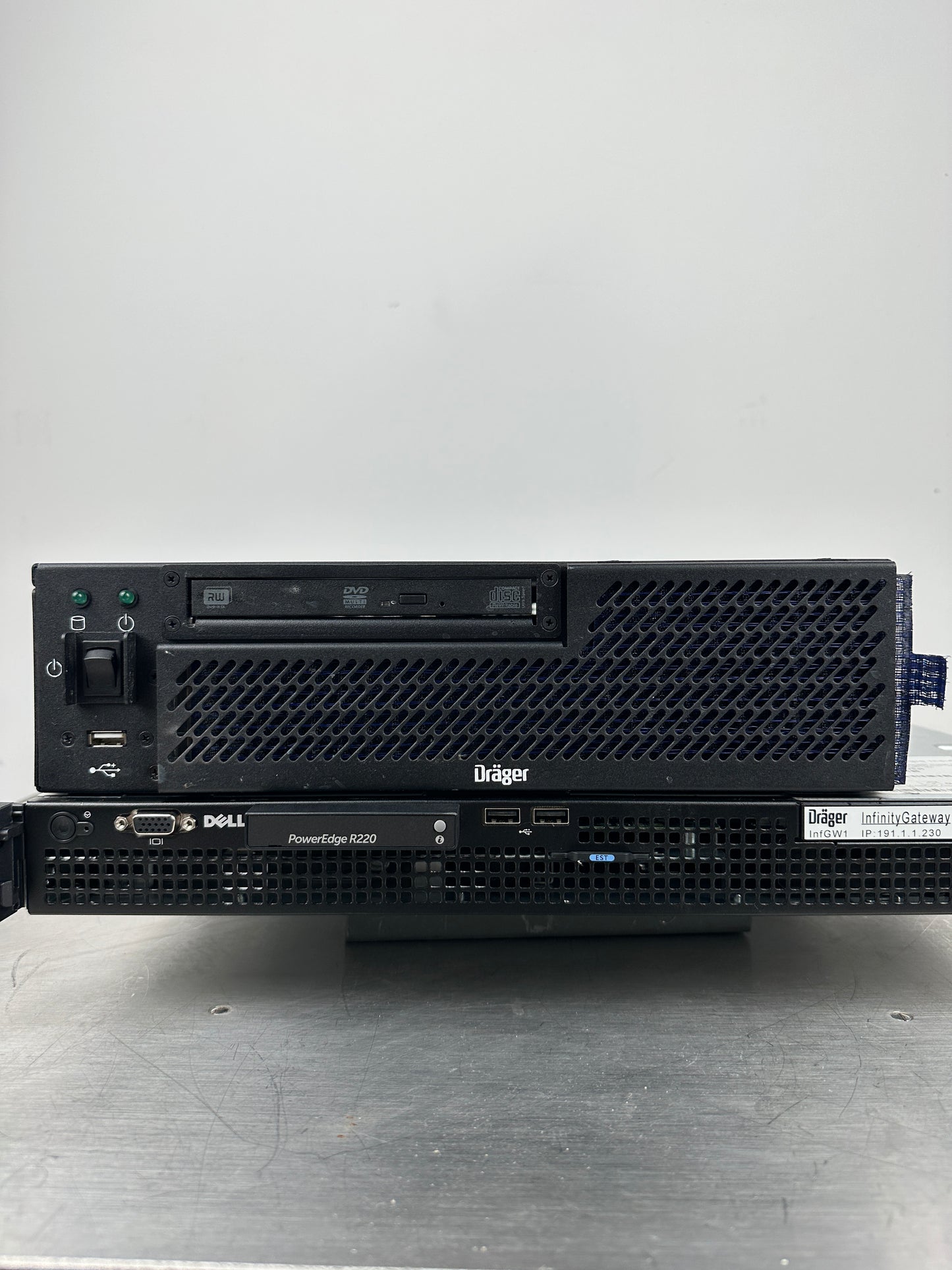 Dräger Infinity CentralStation Wide MS26800 + Infinity Gateway Server – Patientenmonitoring Zentrale