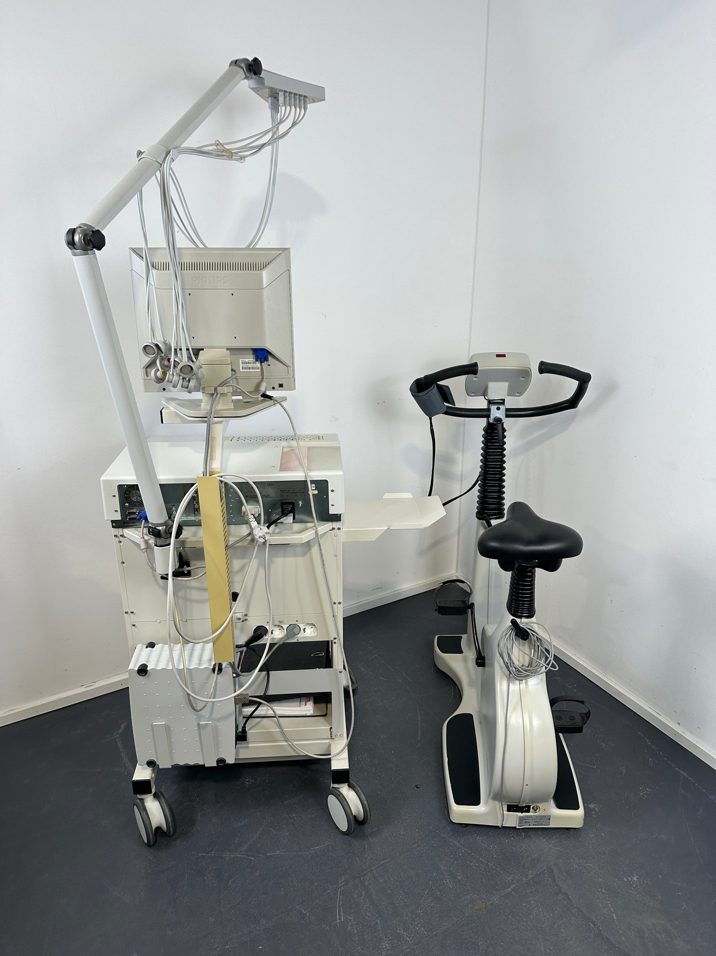 Schiller Cardiovit CS-200 Belastungs EKG, Strässle DT100, Ergometer 911 BP Windows 10