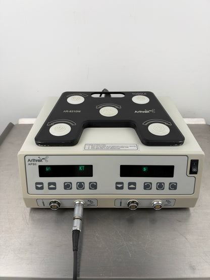 Arthrex APS II AR-8300 Shaver System mit AR-8310W Fußschalter