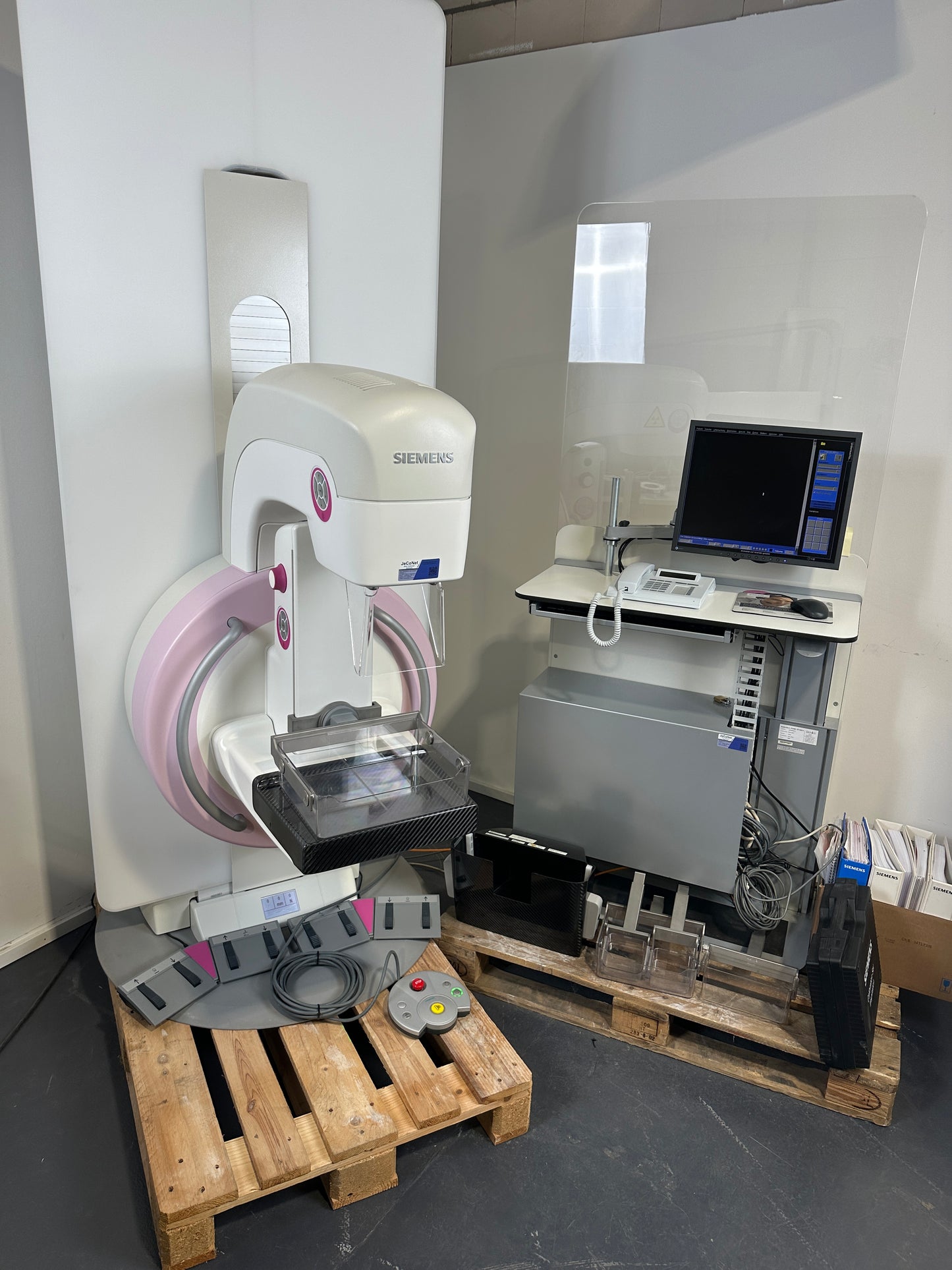 Siemens Mammomat Inspiration mammography machine incl. control console