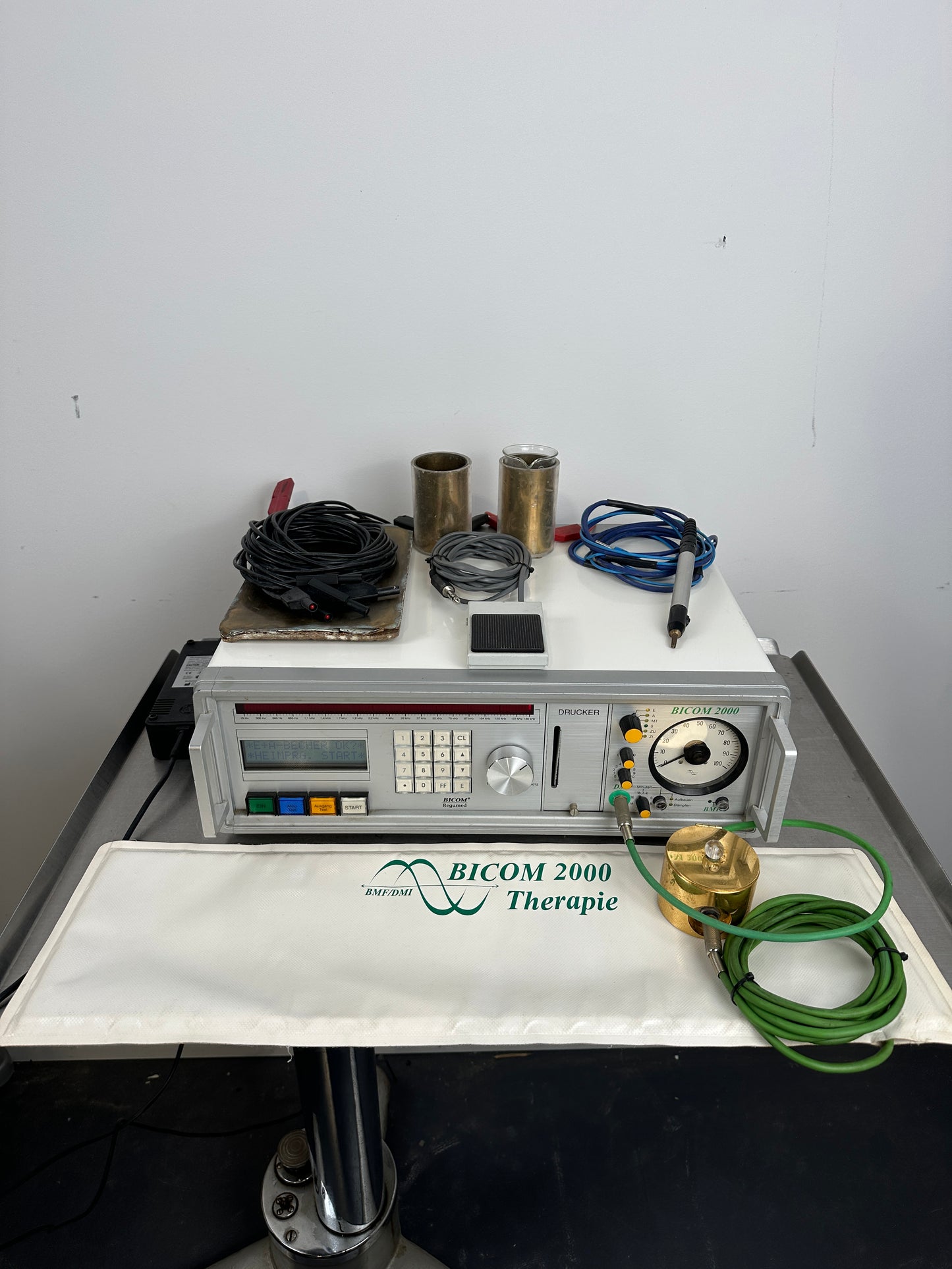 Regumed Bicom 2000 Therapiegerät Bioresonanz mit Drucker