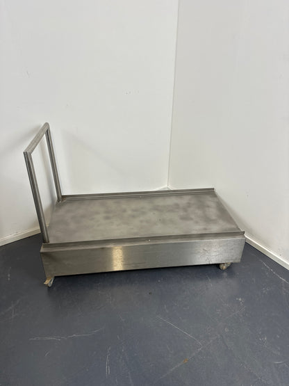 Disinfector deployment transporter Disinfector deployment transporter