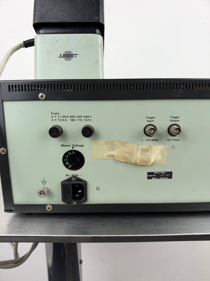 Brüel & Kjær Type 4914 Rhino-Larynx Stroboscope HNO inkl. Fußpedal & Larynx-Mikrofon