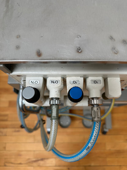 Dräger Sulla 800 V anesthesia ventilator
