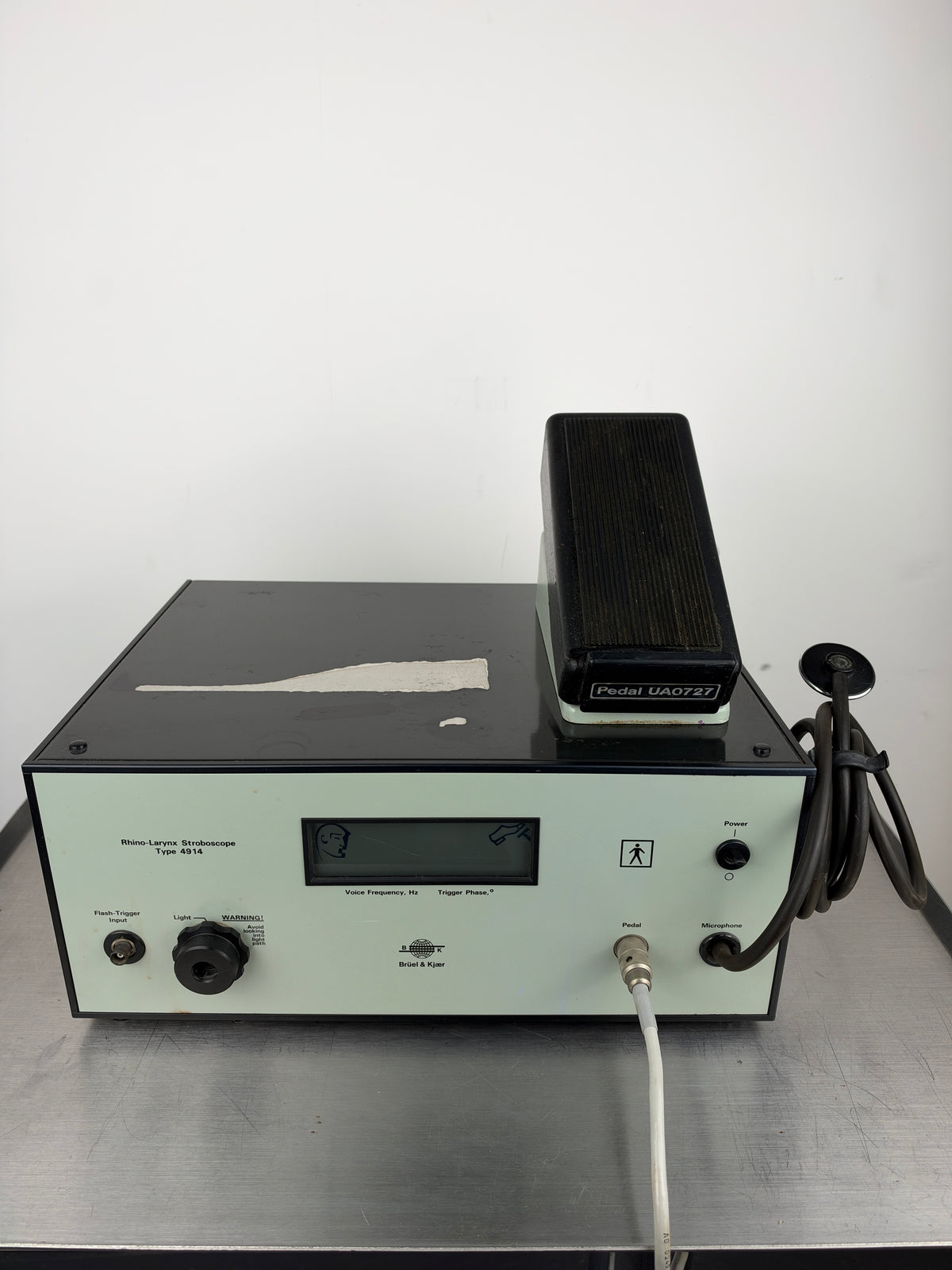 Brüel & Kjær Type 4914 Rhino-Larynx Stroboscope HNO inkl. Fußpedal & Larynx-Mikrofon