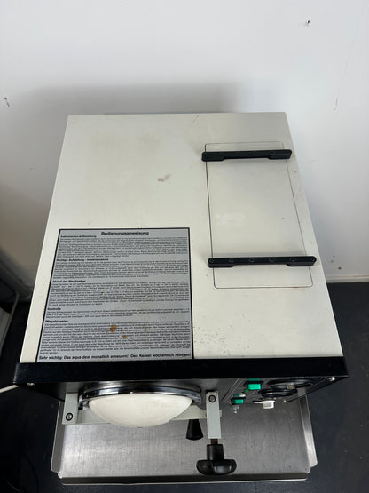 Melag Autoclave 17 Chamber Volume: 11.01dm3 / 11L