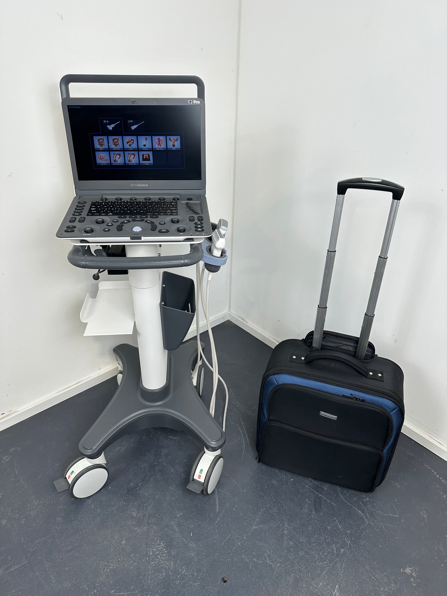SonoScape E2 Pro inkl. Trolley und Tasche/Koffer mobil