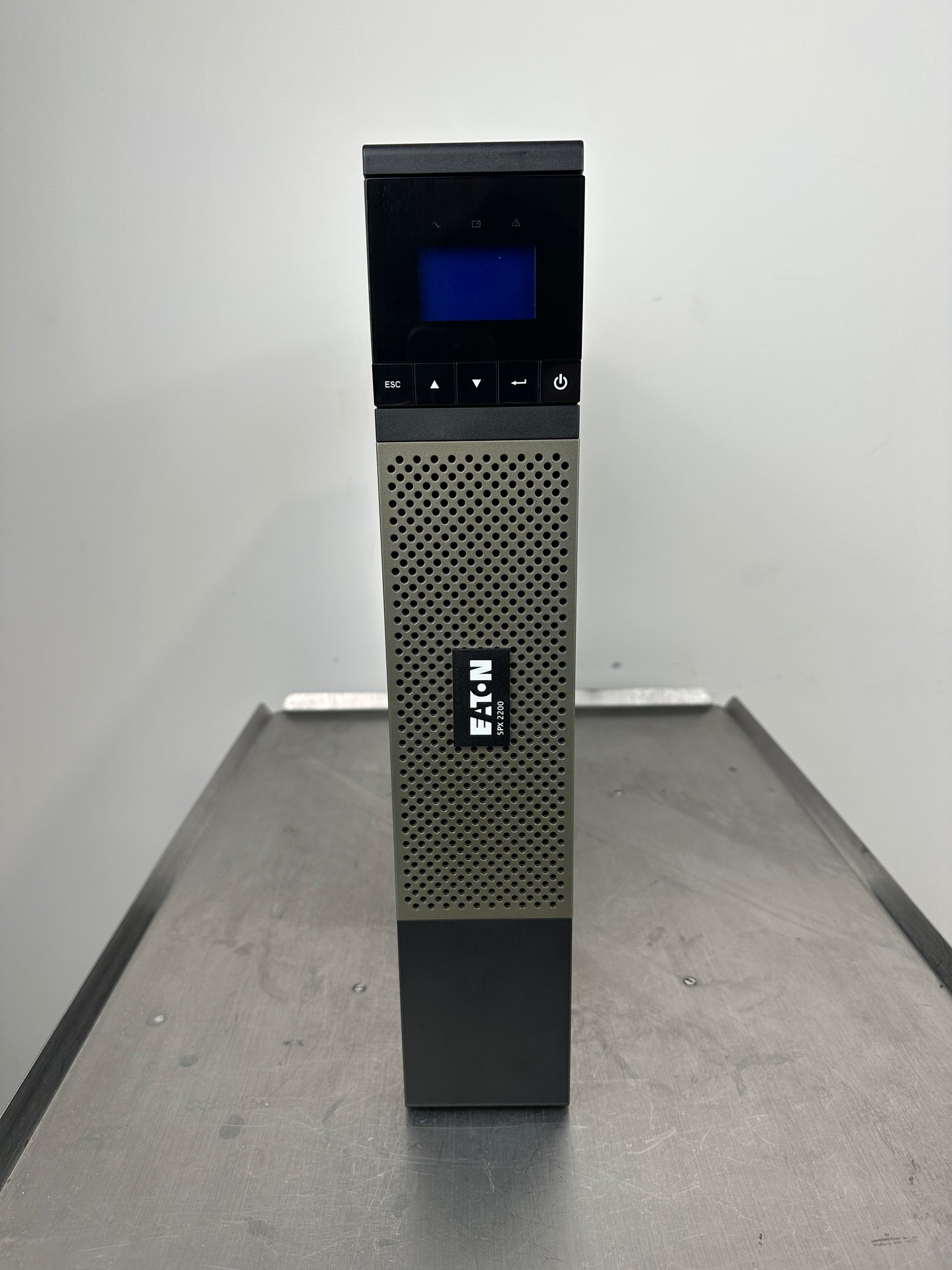 Eaton 5PX 2200i RT USV – 2200 VA / 1980 W – Rack/Tower UPS