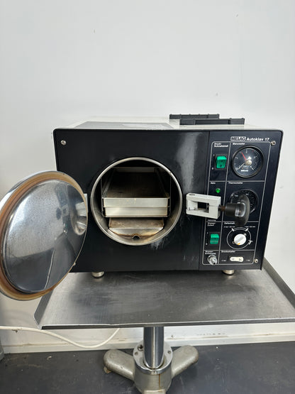 Melag Autoclave 17 Chamber Volume: 11.01dm3 / 11L