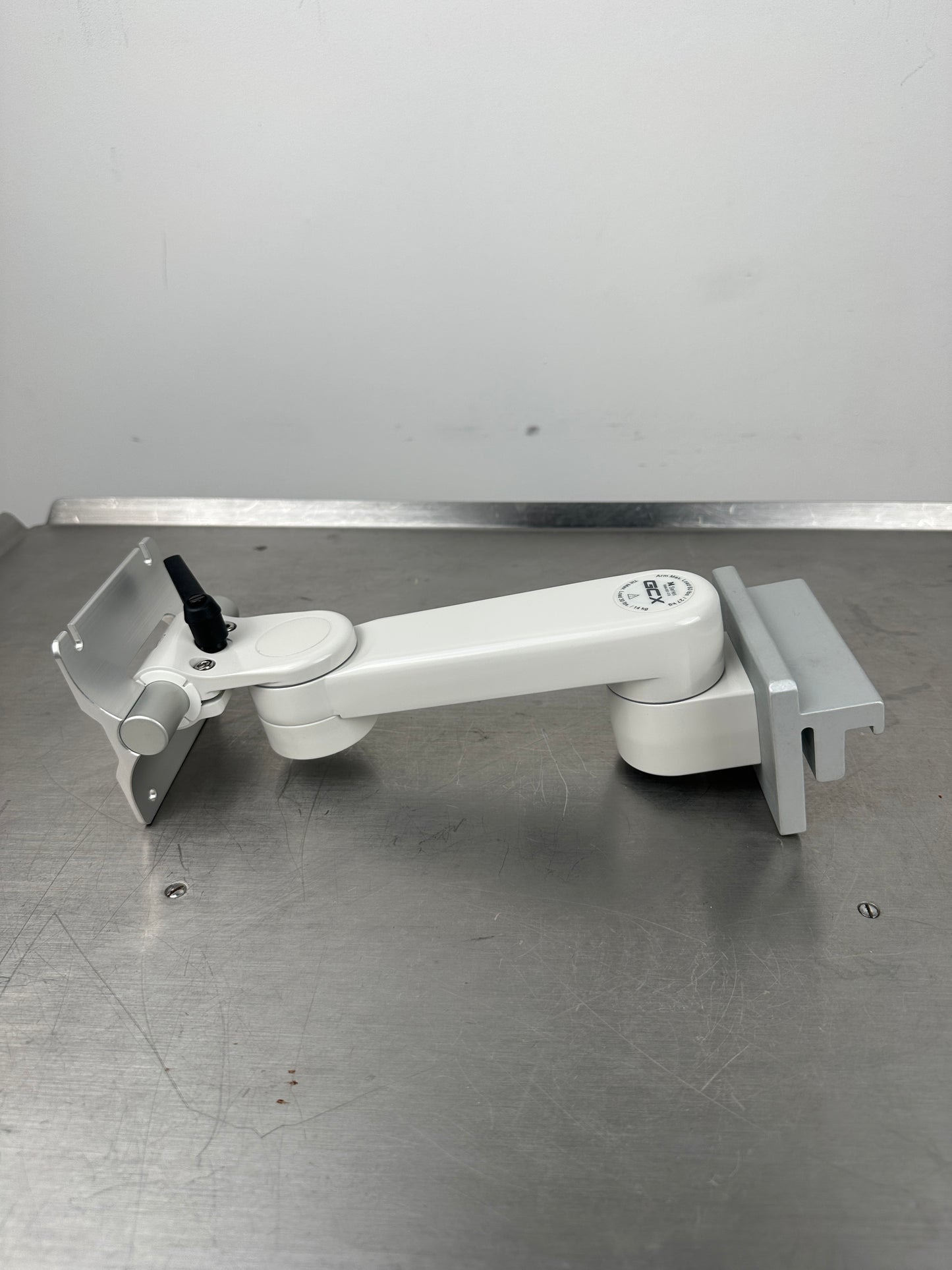 Dräger GCX M Series Pivot Arm – 20,3 cm – VESA 75/100 – medizinischer Monitor-Tragarm – Neu