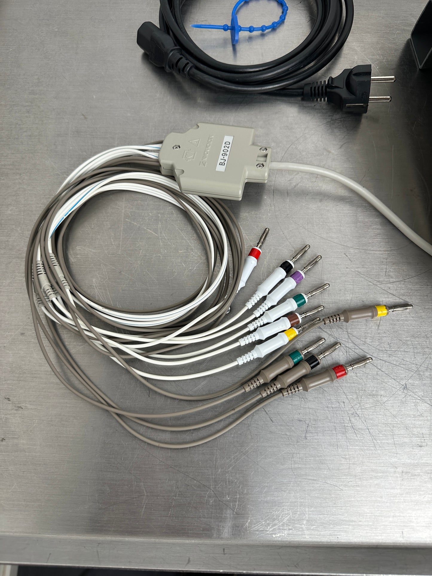 Nihon Khoden EKG Cardiofax M