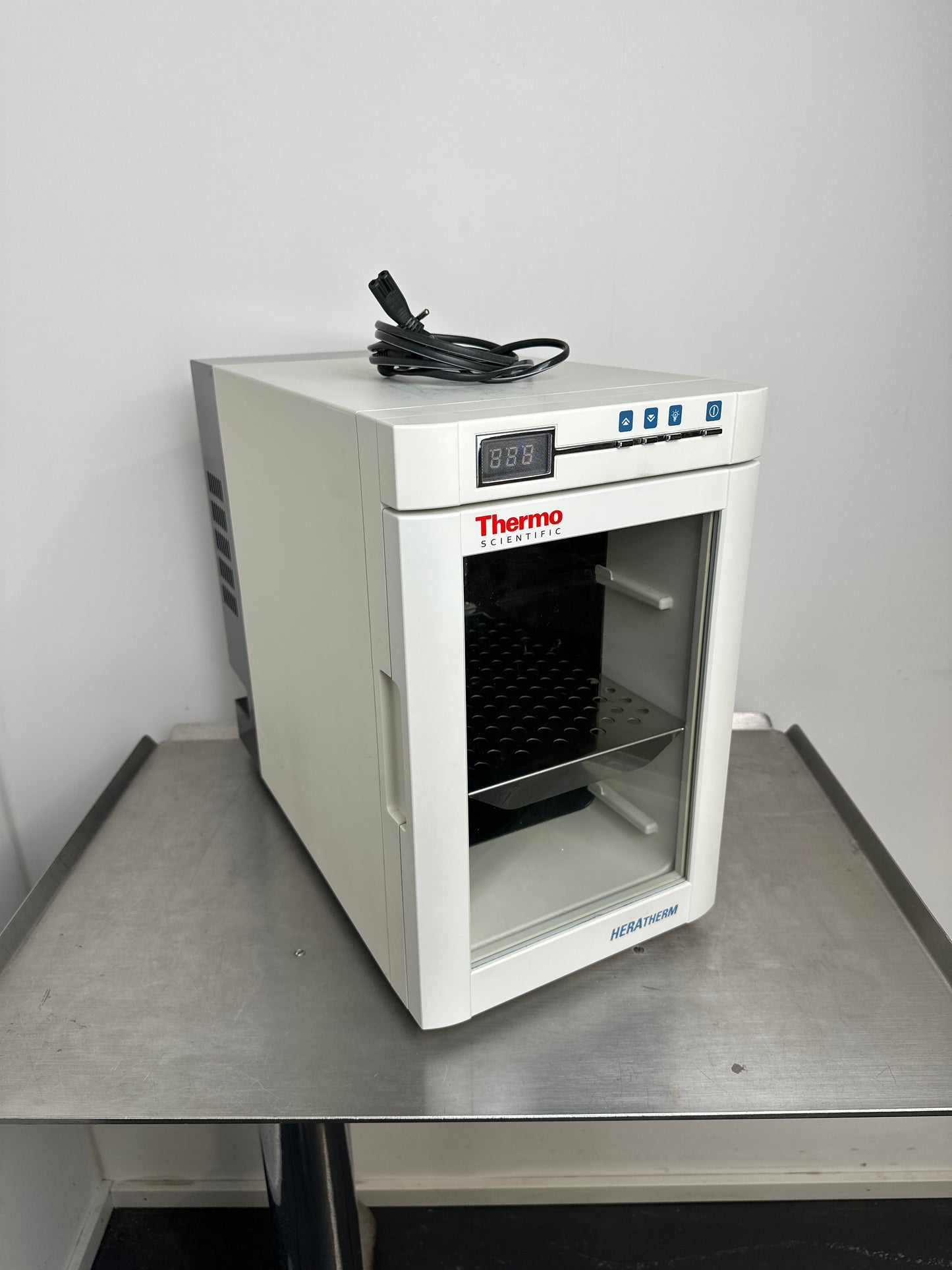 Thermo Scientific Brutschrank HeraTherm IMC18 2017