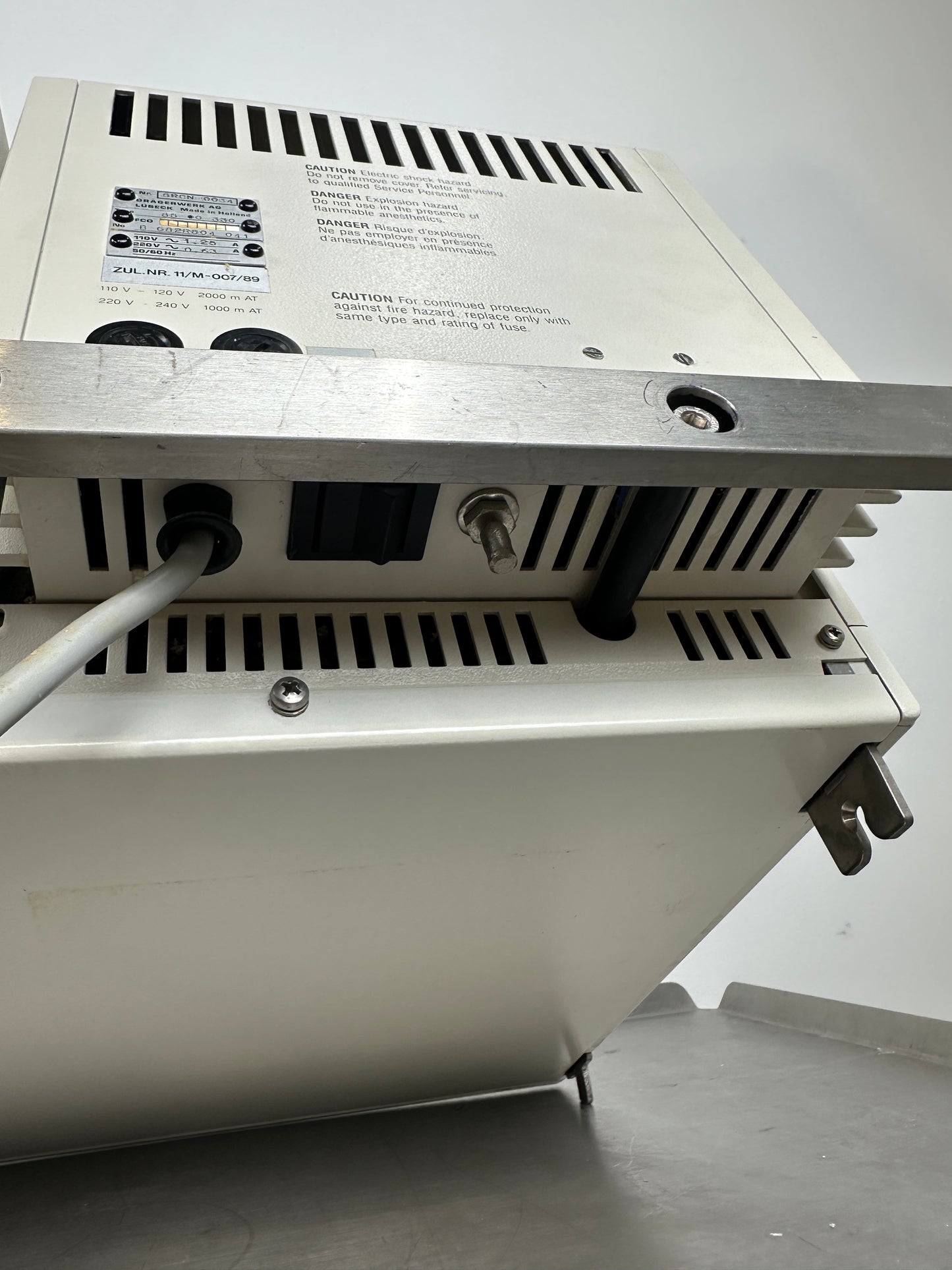 Dräger PM8010 Patientenmonitor Vitaldatenmonitor