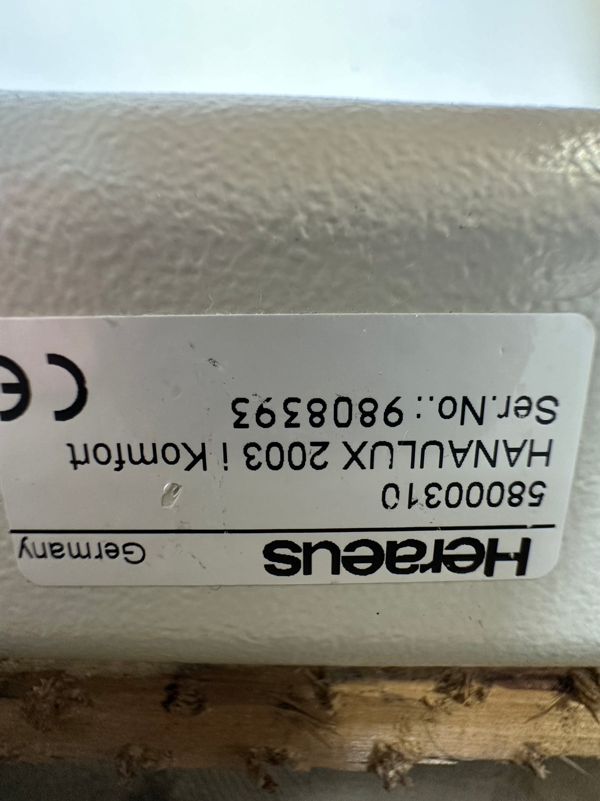 Heraeus Hanaulux 2003 DUO OP-Leuchte – 2 × 3 Strahler – Deckenmontage