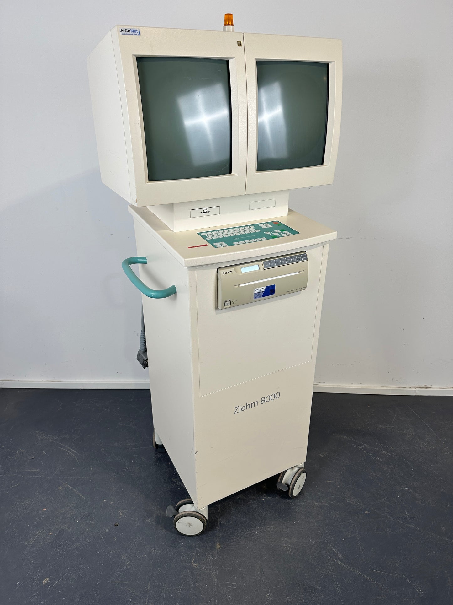 Ziehm Imaging Ziehm 8000 mobiler C-Bogen – Röntgenanlage mit Doppelmonitor – Bj. 2005