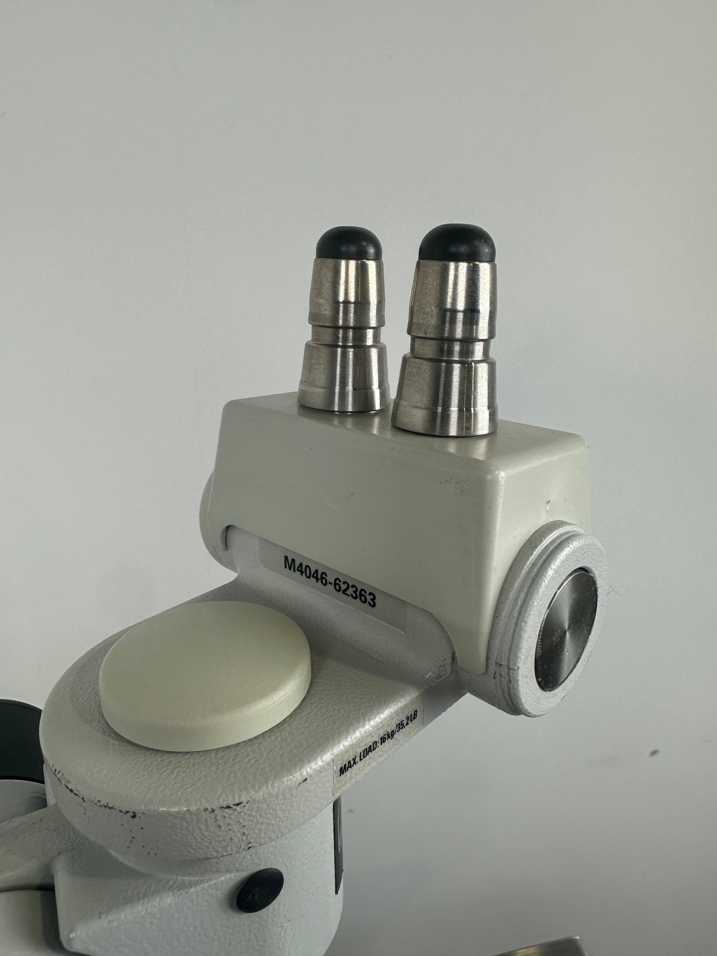 iTD Tragarm / Monitorarm mit Aufnahme für Phillips IntelliVue MP / MX Patientenmonitor - max. 15kg