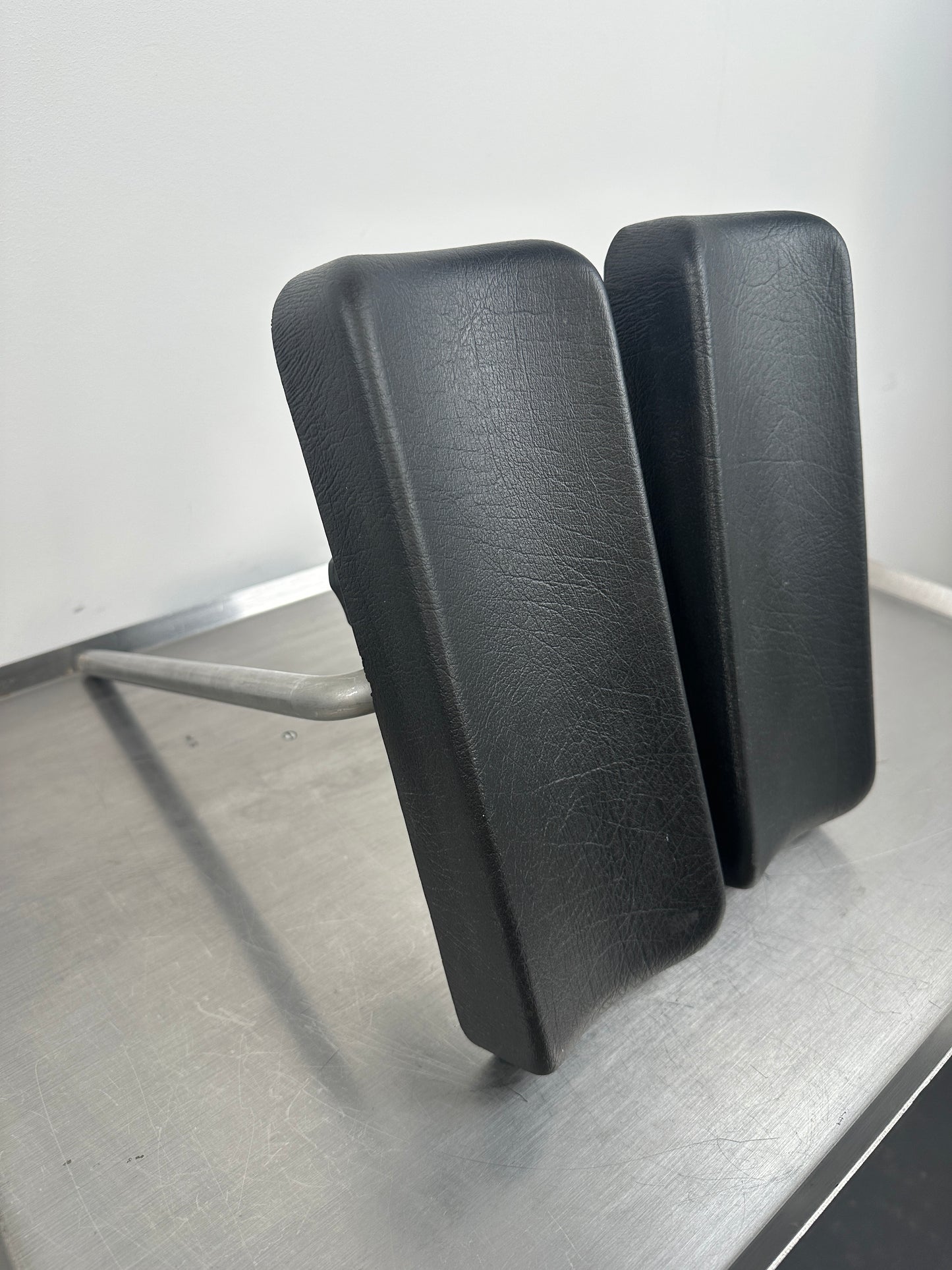 OP-Tisch Armhalter Rechts Links