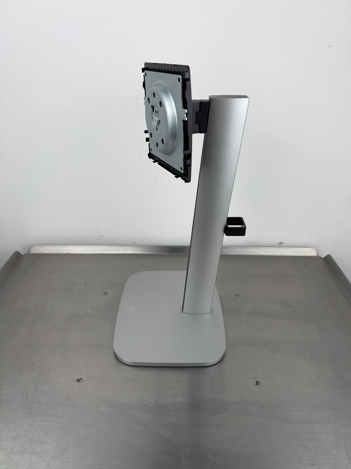 HP Series 5 Pro 524pf Monitor Standfuß / Stand – N84966-002 / N86696-002 – 23,8