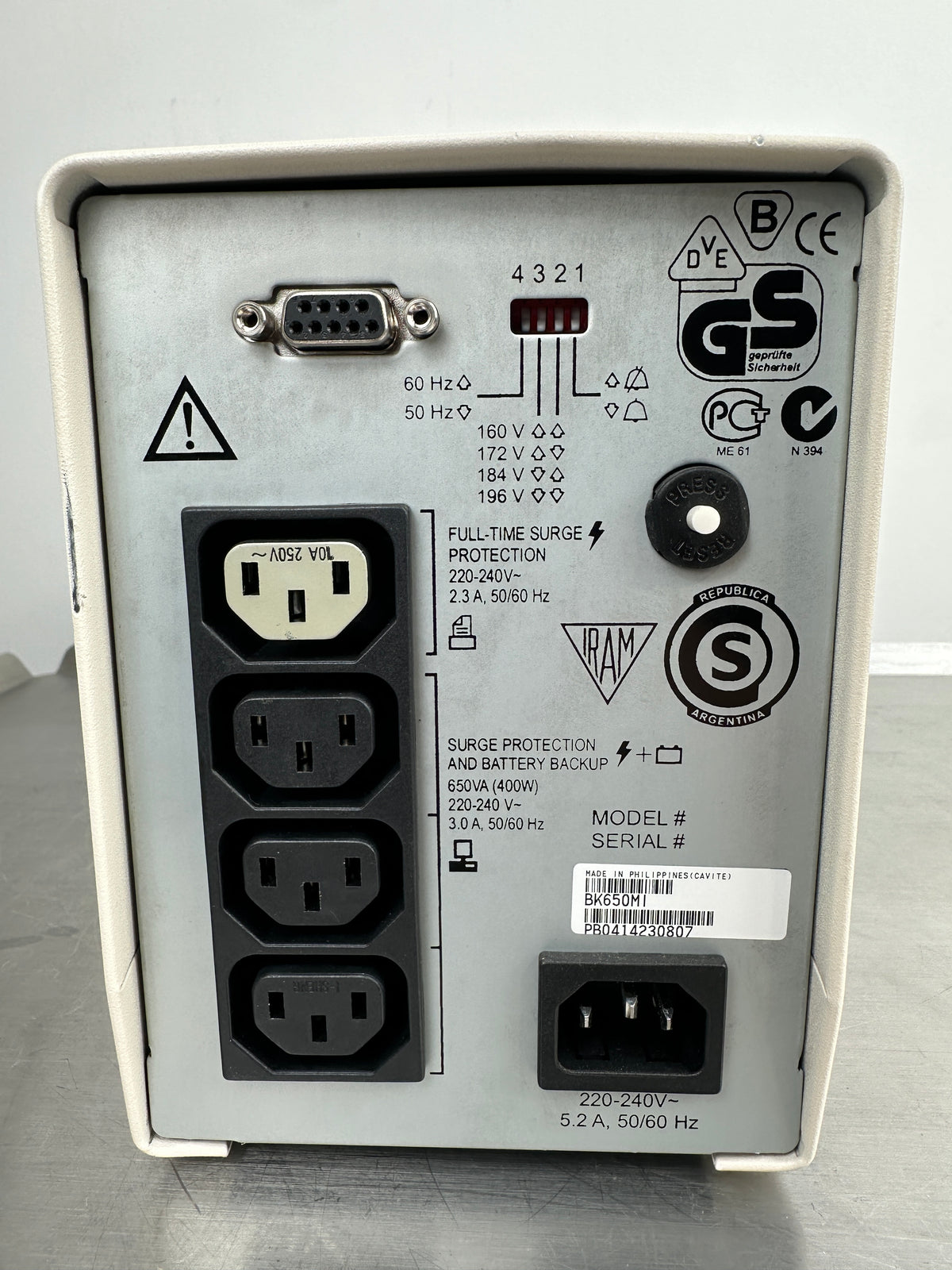 APC Back-UPS 650 BK650MI – 650 VA / 400 W UPS