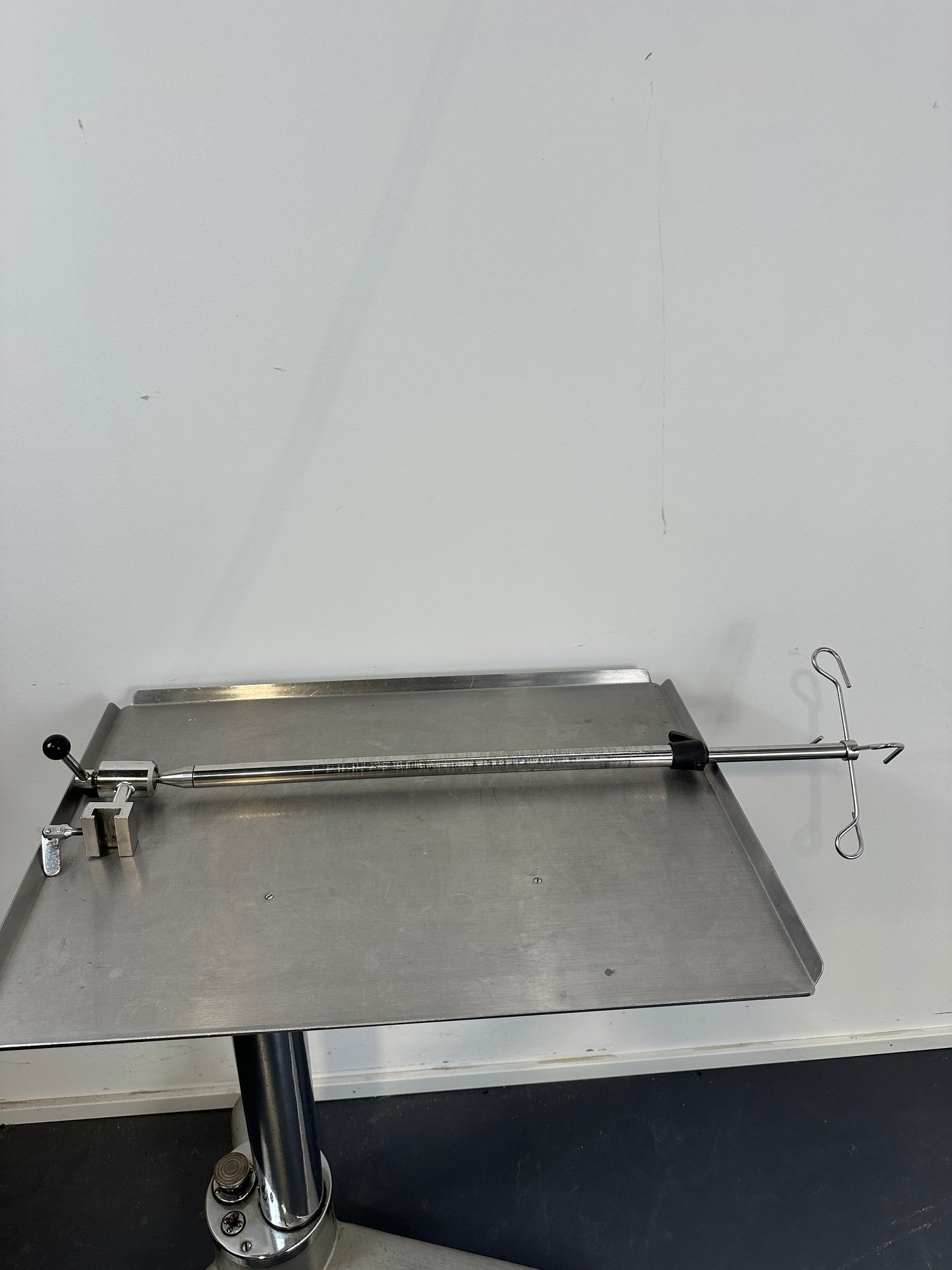 Infusion stand for standard rail
