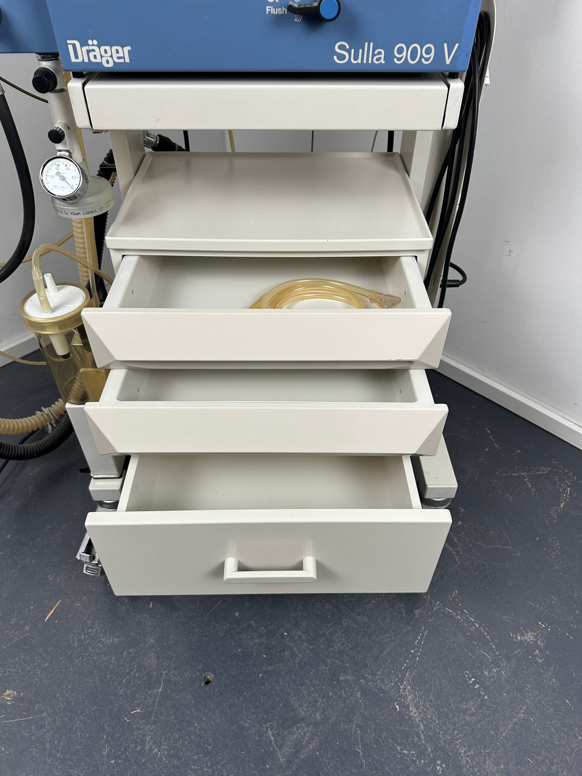 Dräger Sulla 909V Blue Anesthesia Ventilator & PM8050 Ventilog 2