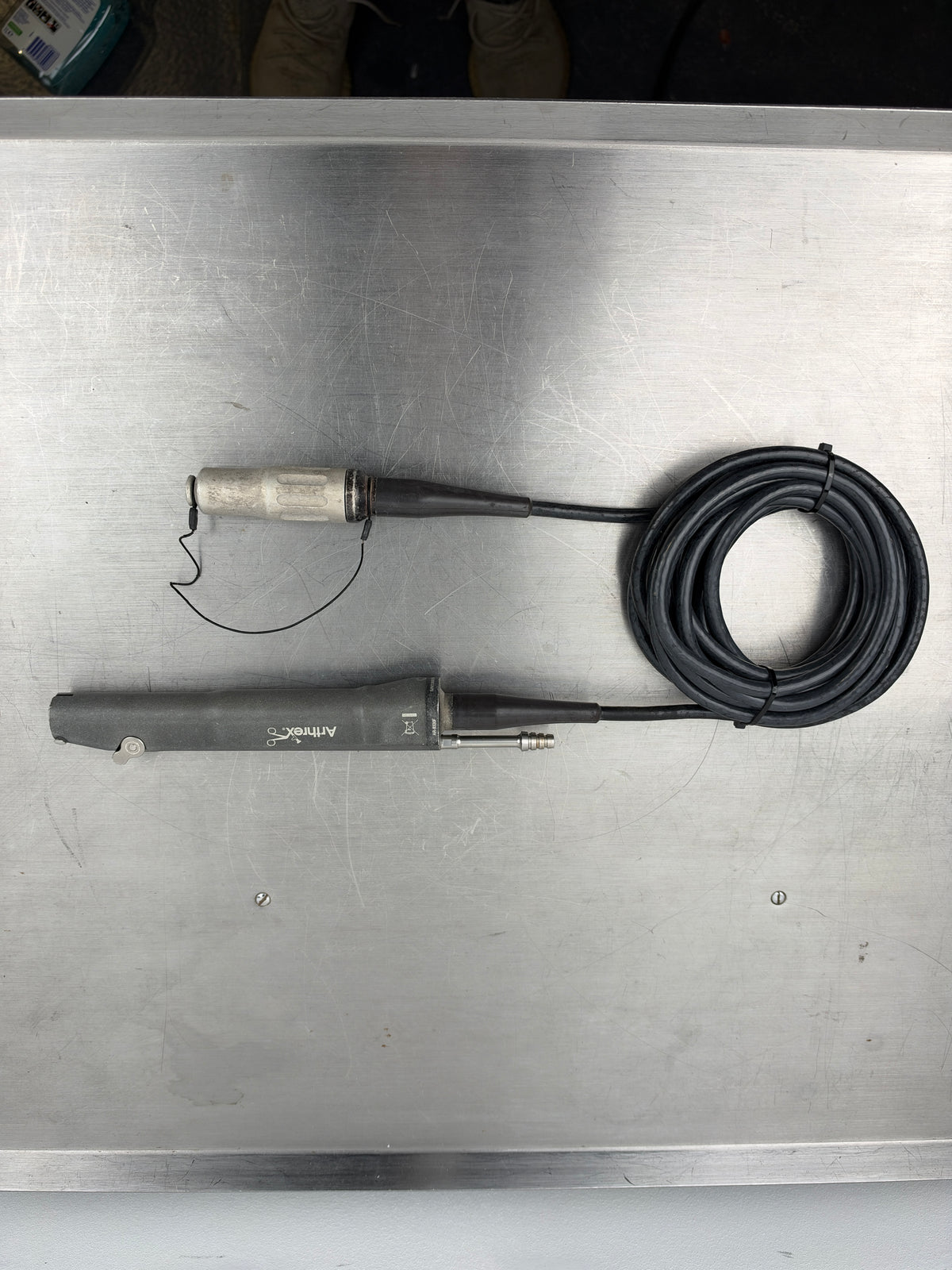 Arthrex AR-8330F APS II Shaver-Handstück – Footswitch Control