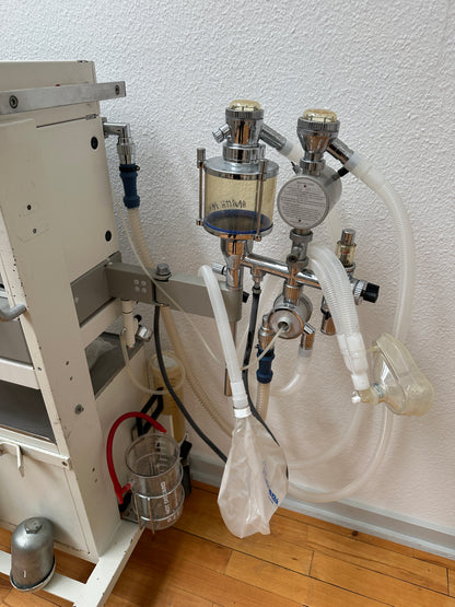 Dräger Sulla 808 V Anesthesia Ventilator
