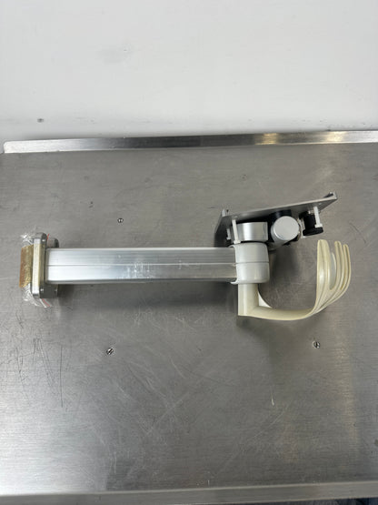 Medizinischer Monitorhalter f. Dräger mit Geräteaufnahme und Kabelhalter