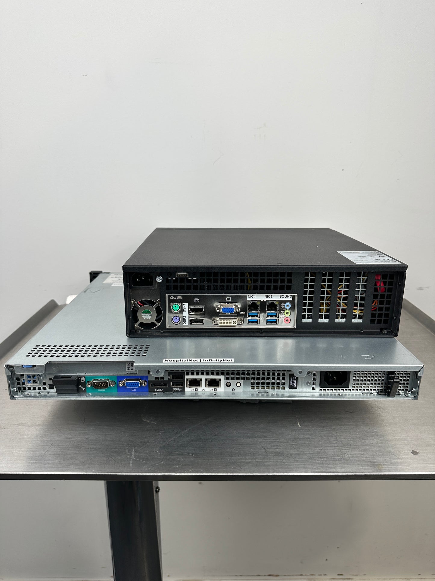 Dräger Infinity CentralStation Wide MS26800 + Infinity Gateway Server – Patientenmonitoring Zentrale