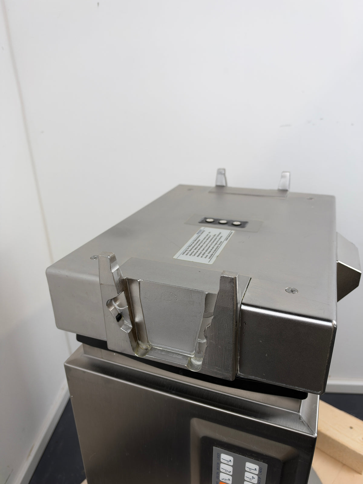 Maquet ALPHAMAQUET Plus 1150.01A1 stationäre OP-Tisch-Säule mit Versorgungseinheit