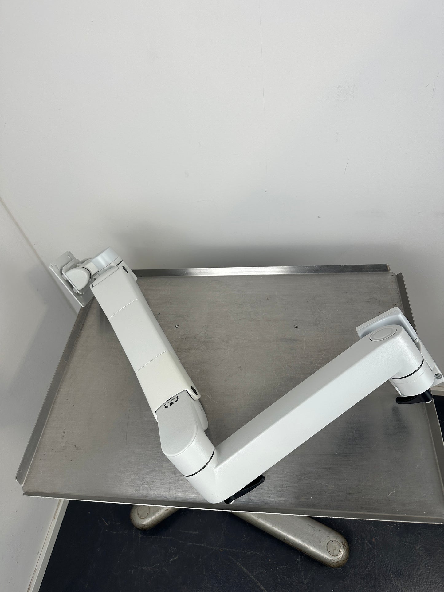 iTD flexion-port HA.2224.903 – Höhenverstellbarer medizinischer Tragarm, 8–14 kg, 300 + 350 mm