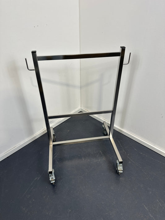 OP-Wagen Gestell mit zwei Standardschienen