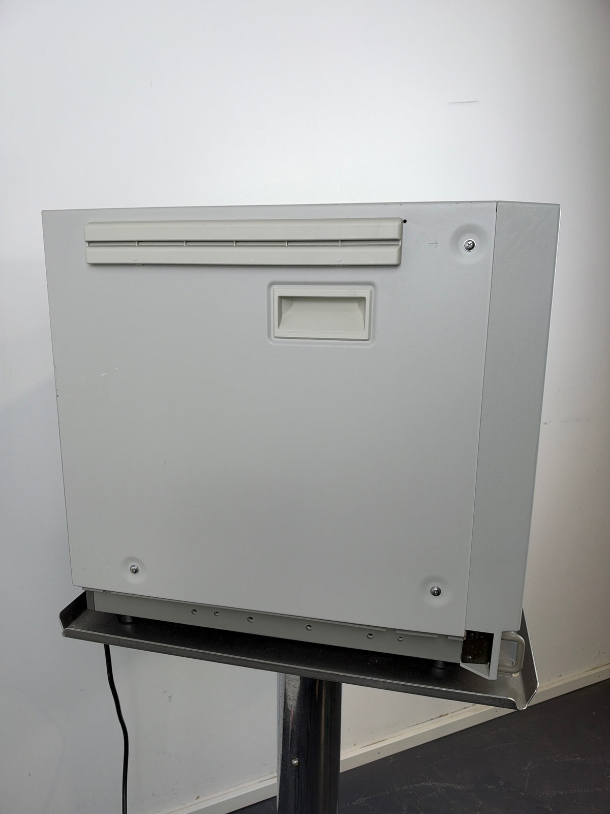 Sony Trinitron PVM-20M2MDE – 20 Zoll CRT-Farbmonitor