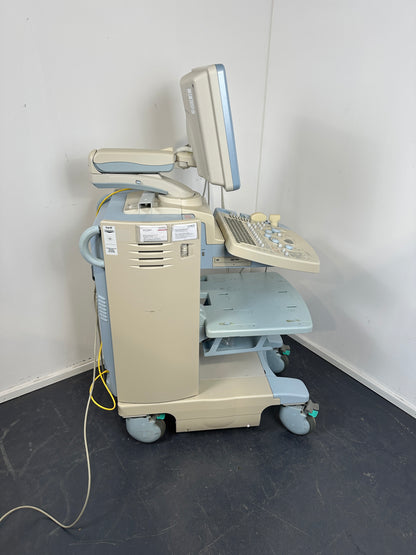 Hitachi EUB-7500A Ultraschallfarbdoppler inkl. 2 Sonden