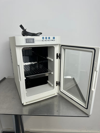 Thermo Scientific Brutschrank HeraTherm IMC18 2017