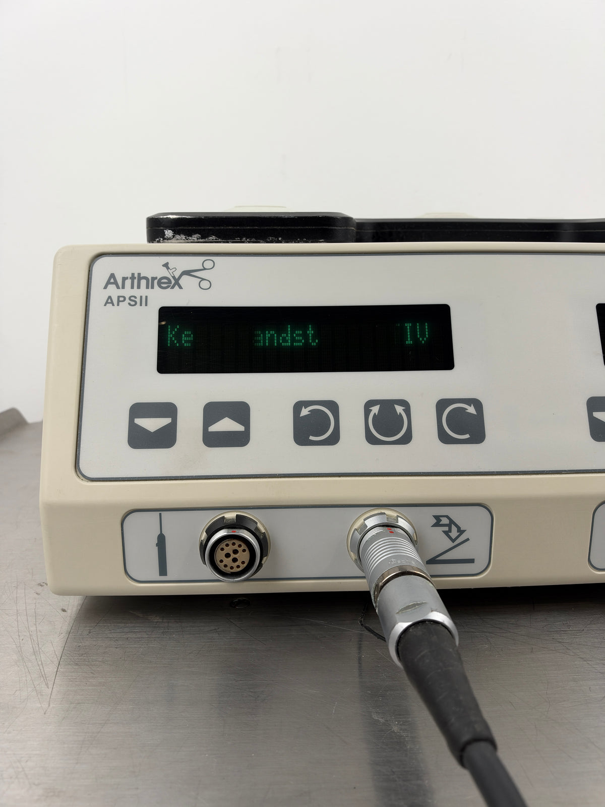 Arthrex APS II AR-8300 Shaver System mit AR-8310W Fußschalter