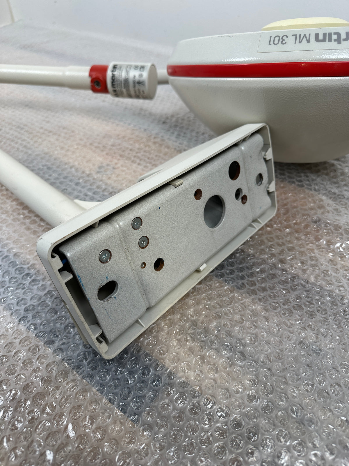 KLS Martin ML 301 W Surgical Light / Examination Light – Wall Mounted