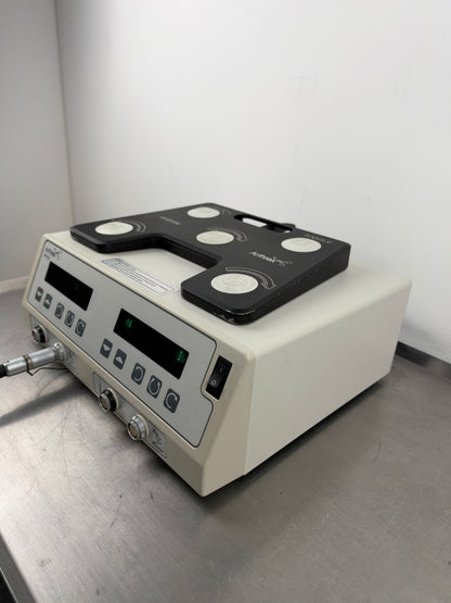 Arthrex APS II AR-8300 Shaver System mit AR-8310W Fußschalter