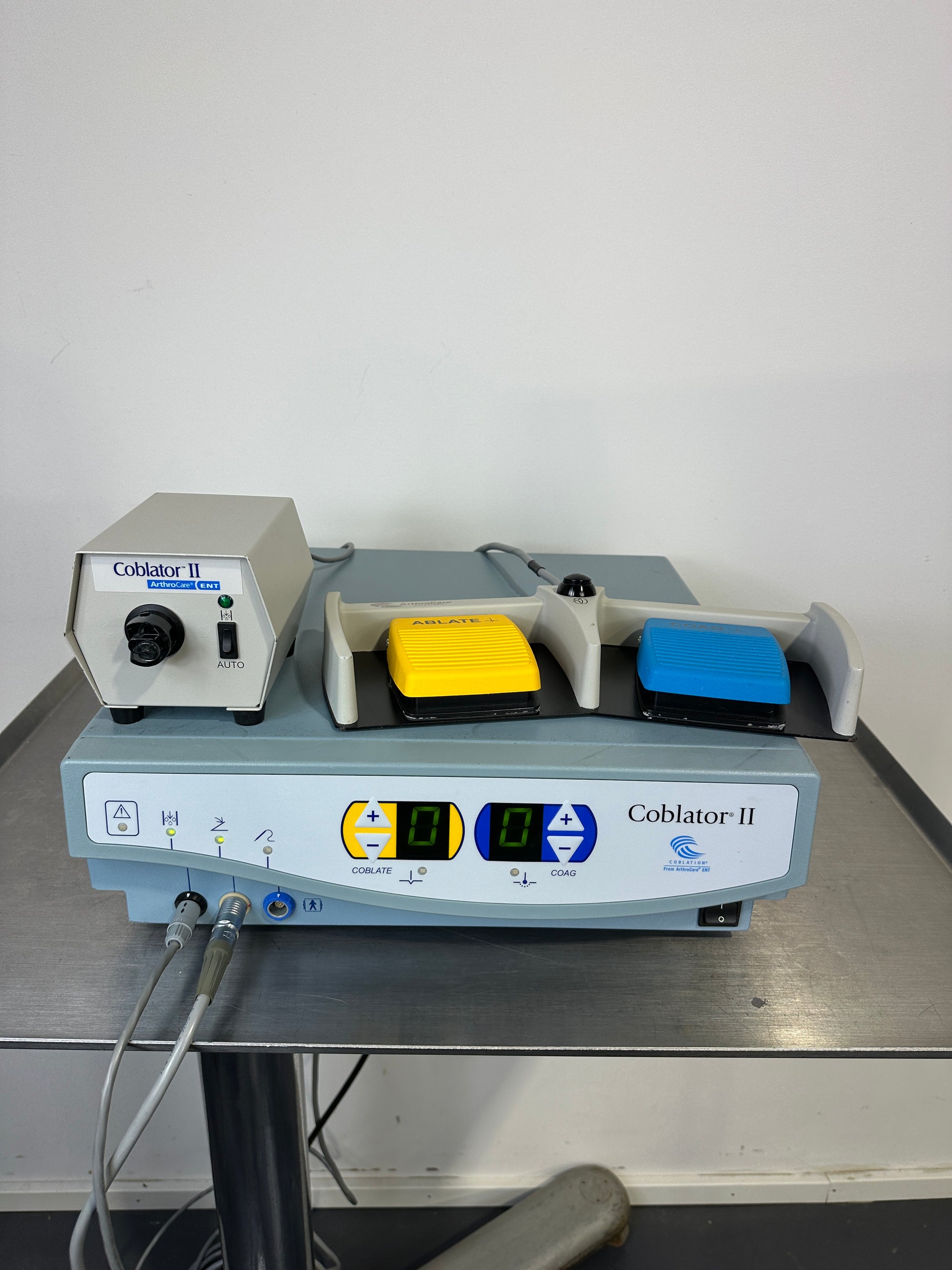 Arthrocare RF-8000 E Coblator 2 RF-Chirurgiegerät