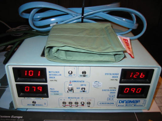 Criticon Dinamap 847 XT Vitaldatenmonitor