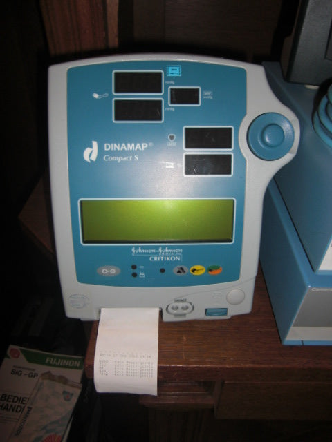 Criticon Compact S Vitaldatenmonitor